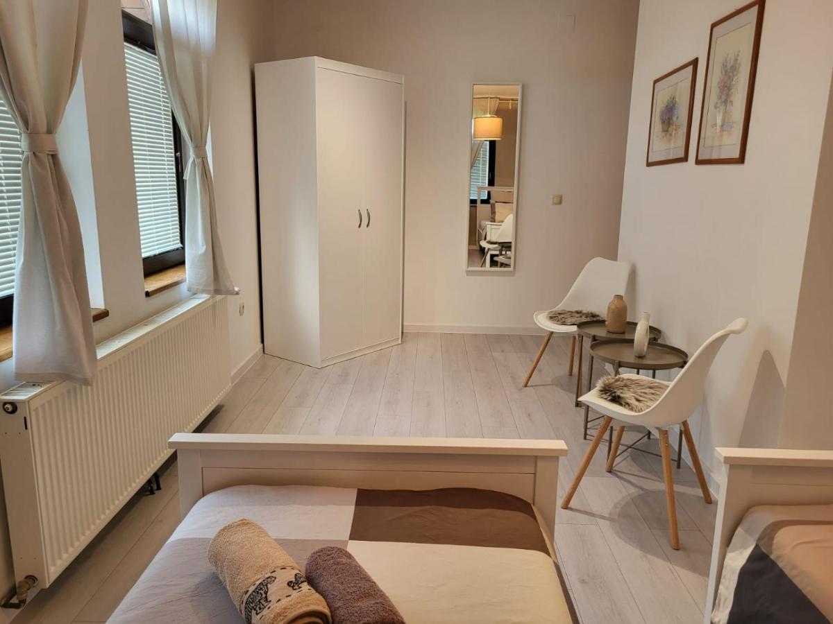 Ferienwohnung Sobe Pilajevo 2, 183 Ulica Stjepana Radica, Gola Exterior foto